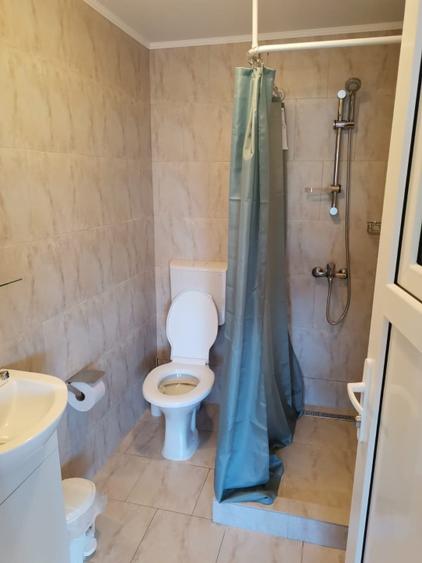 Casă individuală cu 5 camere cu Teren 1790 Mp în Corbu