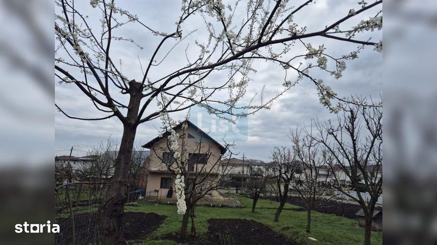 Casă cu 6 camere cu Teren 1400 Mp în Apahida