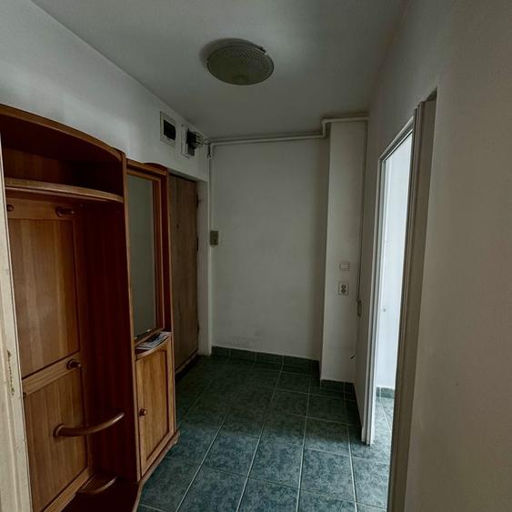 Apartament cu 2 camere nedecomandat în Central