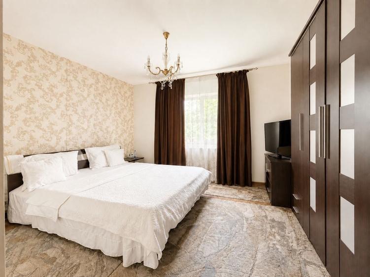 Apartament cu 4 camere decomandat, mobilat în Inel I