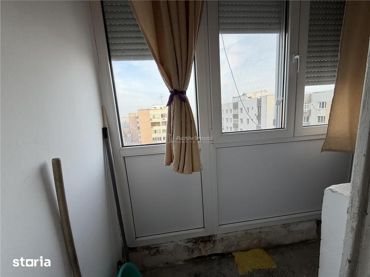 Apartament cu 4 camere în Drumul Taberei