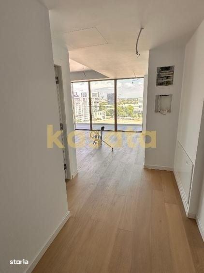 Apartament cu 3 camere în Est