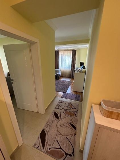 Apartament cu 3 camere decomandat, mobilat în Braytim