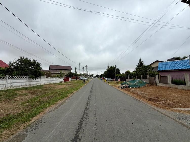 Teren Construcții intravilan de 1515 mp, în Corbu