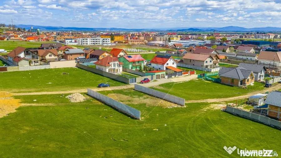 Teren în Nord