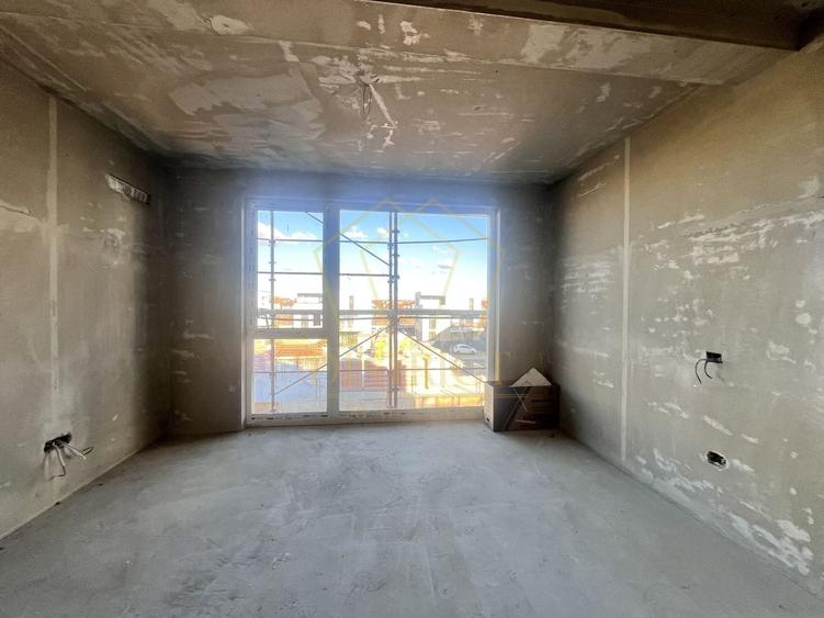 Apartament cu 3 camere semidecomandat în Freidorf
