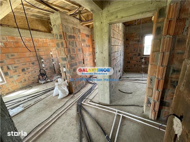Casă cu 3 camere cu Teren 400 Mp în Crevedia