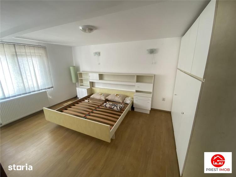 Casă cu 3 camere cu Teren 40 Mp în Criș