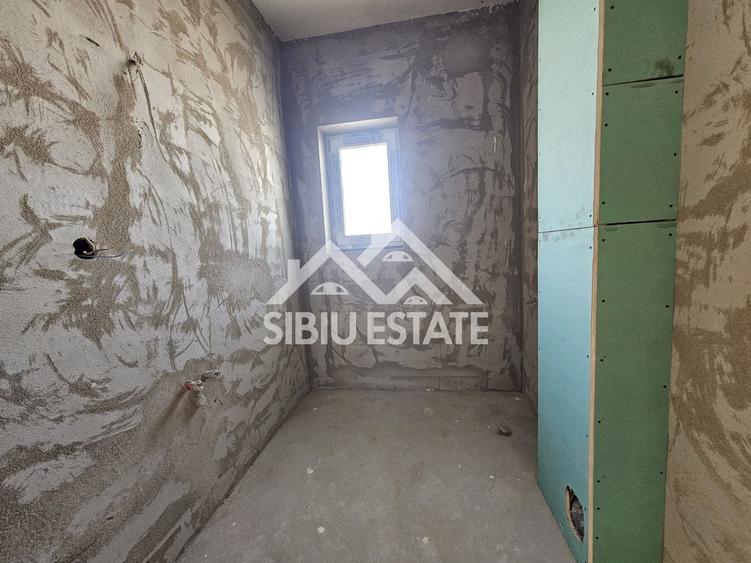 Apartament cu 2 camere decomandat în Șelimbăr