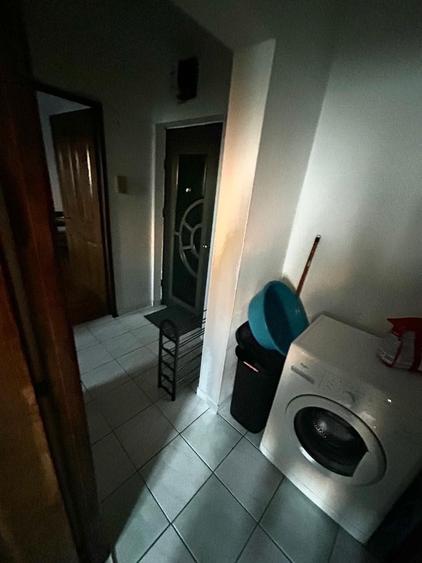 Apartament cu 2 camere decomandat în Titan