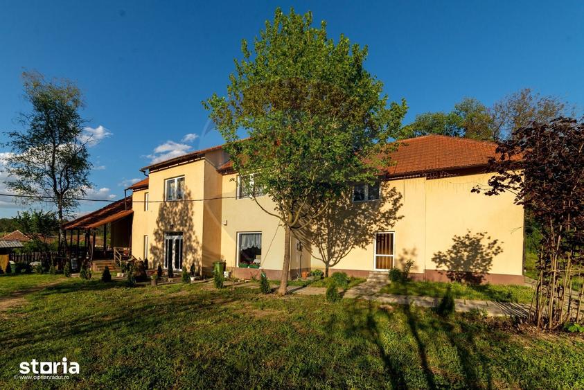 Spațiu comercial, de 710 mp, în Bazna