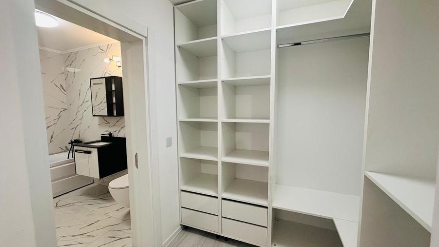 Duplex cu 5 camere cu Canalizare în Otopeni