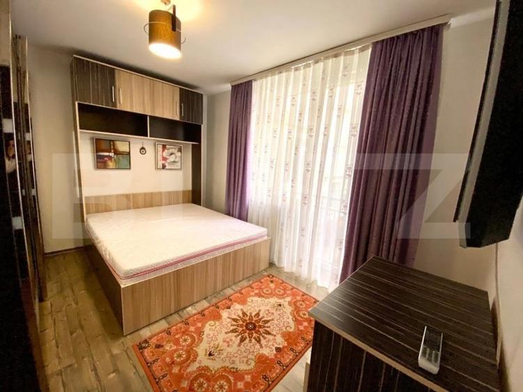 Apartament cu 3 camere semidecomandat, mobilat în Bună Ziua