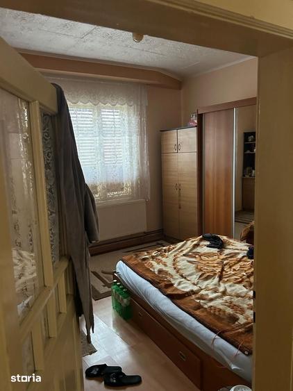 Casă cu 3 camere cu Teren 532 Mp în Central