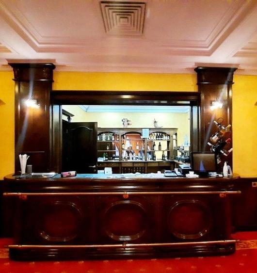 Hotel/Pensiune, de 1,800 mp, în Periferie