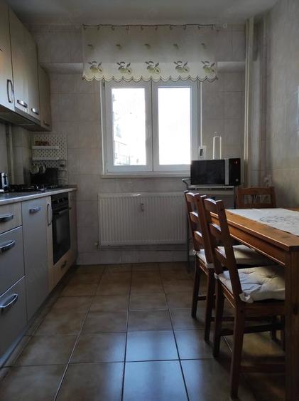 Apartament 2 camere, mobilat & utilat, renovat Zona Diham Blvd. Chi?inau (Direct proprietar) - 9