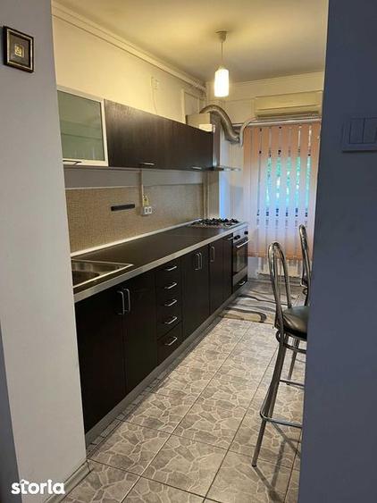 Proprietar, vand garsoniera 42 mp - 3