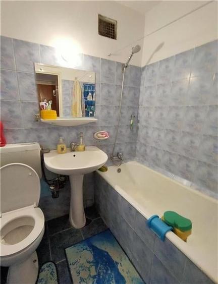 Apartament 3 camere Semidecomandat Berceni-Drm. Gazarului - 12