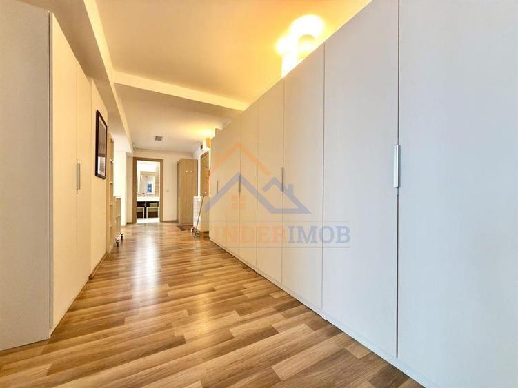 Apartament cu 3 camere decomandat, mobilat în Vitan-Bârzești