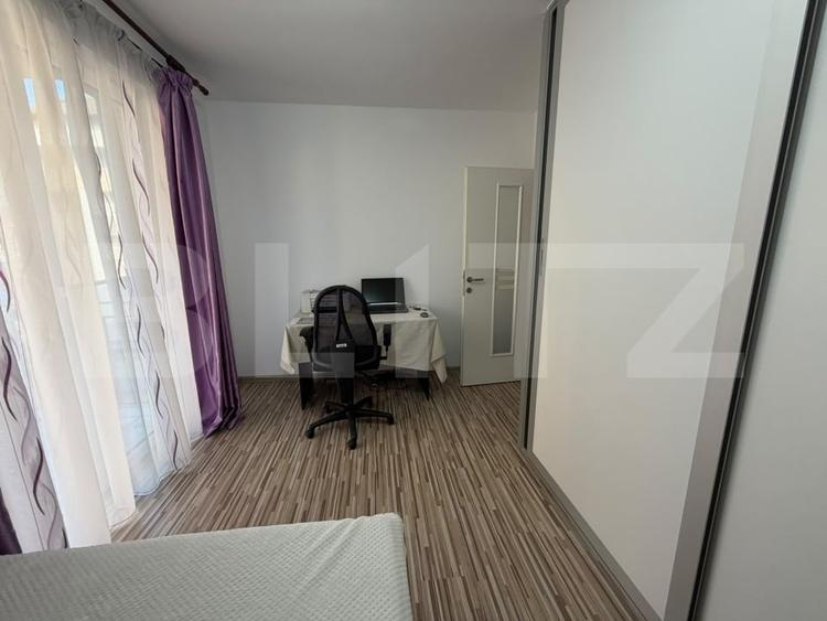 Apartament cu 3 camere semidecomandat, mobilat în Florești