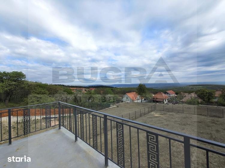 Casă cu 5 camere cu Teren 700 Mp în Central