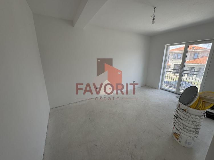 Duplex cu 5 camere cu Canalizare în Girocului