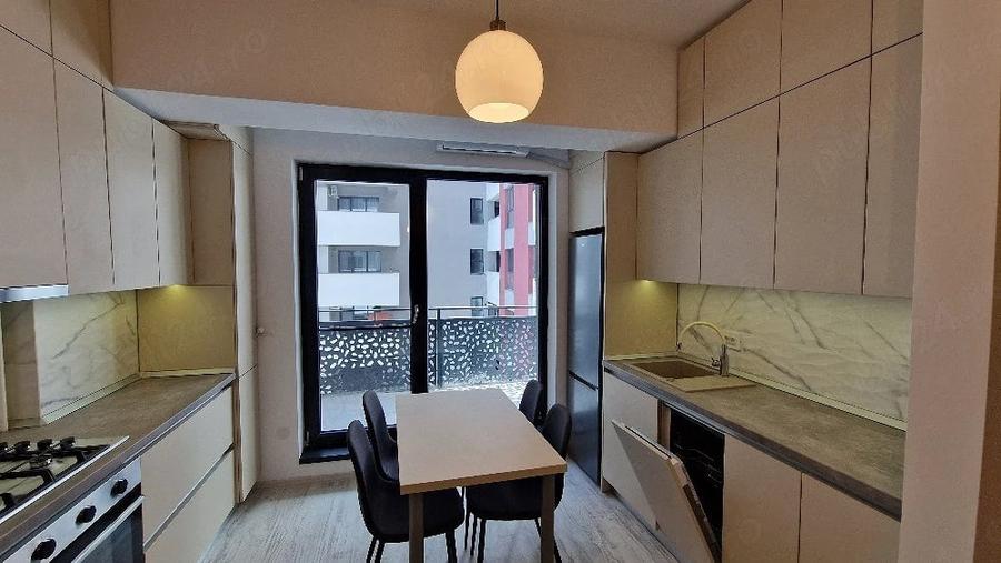 Apartament cu 2 camere semidecomandat în Theodor Pallady