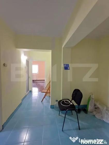 Apartament cu 3 camere semidecomandat în Câmpia Turzii