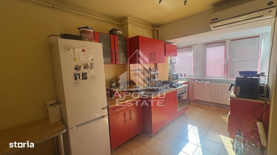Apartament cu 2 camere decomandat în Central