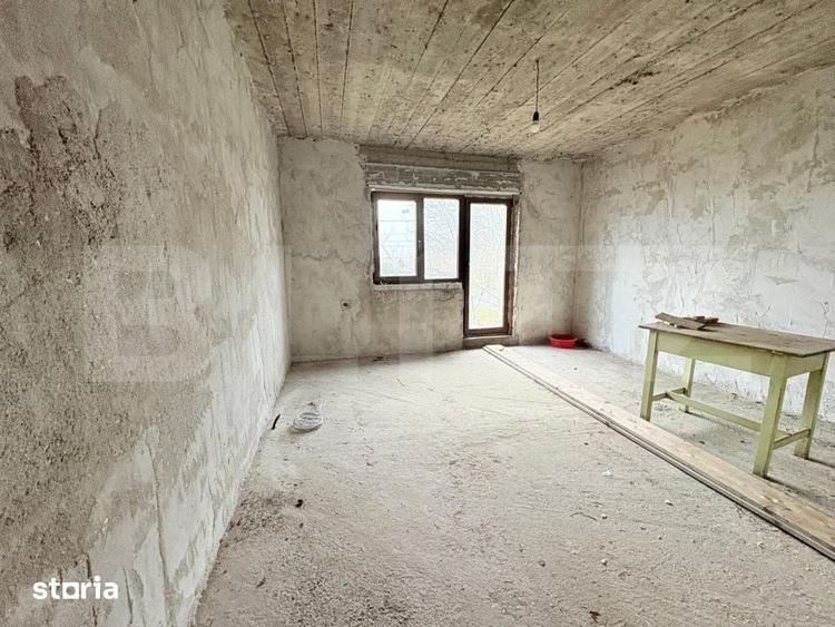 Casă cu 3 camere cu Teren 1900 Mp în Doba