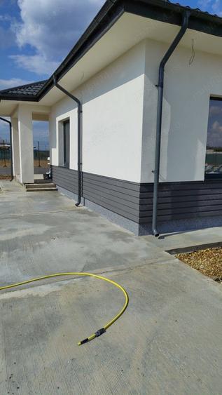 Casă cu 4 camere cu Teren 500 Mp în Săftica