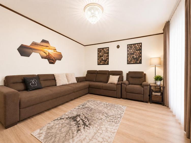 Apartament cu 2 camere decomandat, mobilat în Decebal