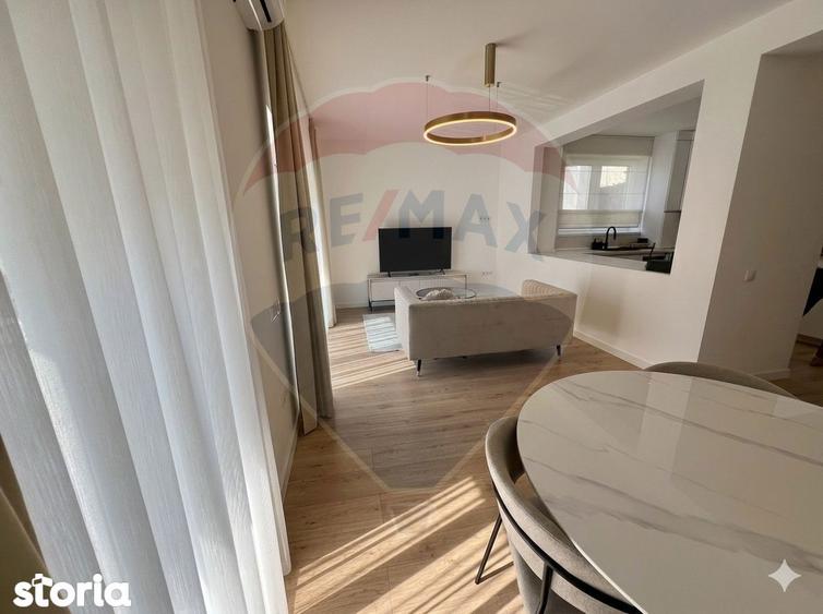 Apartament cu 2 camere decomandat în Cristian