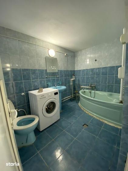 Apartament cu 2 camere semidecomandat, mobilat în Brestei