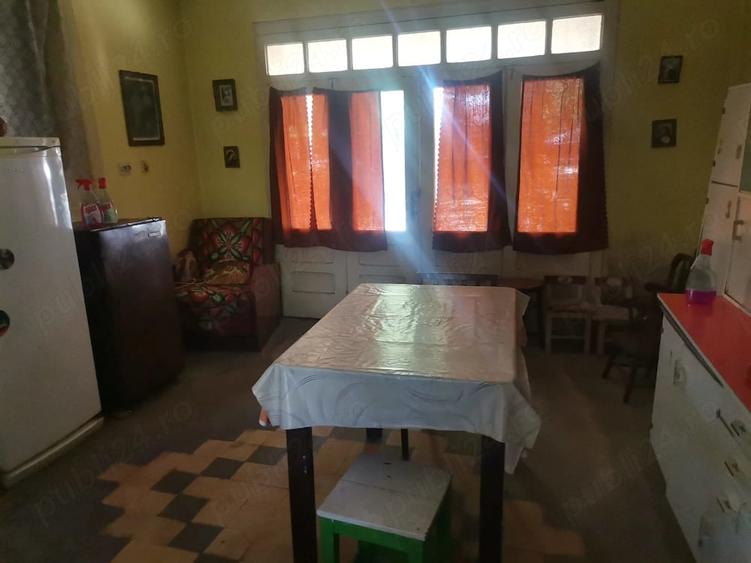 Casă cu Teren 1511 Mp în Central