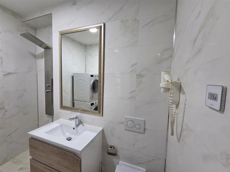 Apartament cu 2 camere nedecomandat în Central