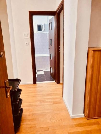 Garsonieră decomandată în Vitan