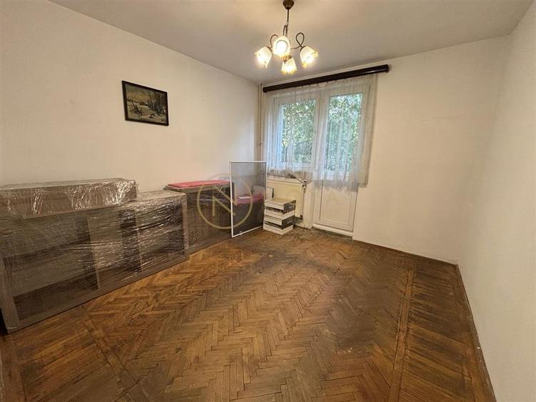 Apartament cu 4 camere decomandat, mobilat în Domenii