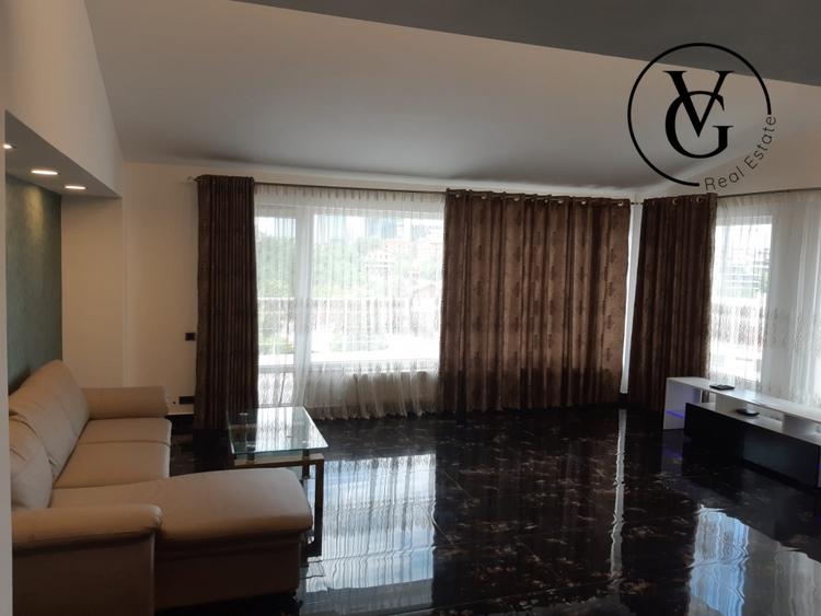 Duplex cu 11 camere cu Canalizare în Floreasca