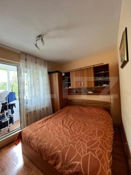 Apartament cu 3 camere decomandat, mobilat în Unirii — fotografia 3