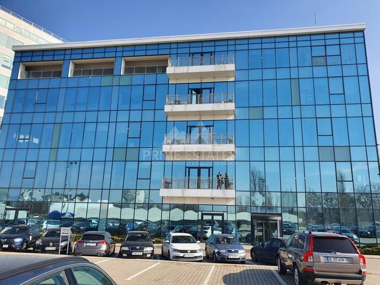 Birou, de 30 mp, în Aviației