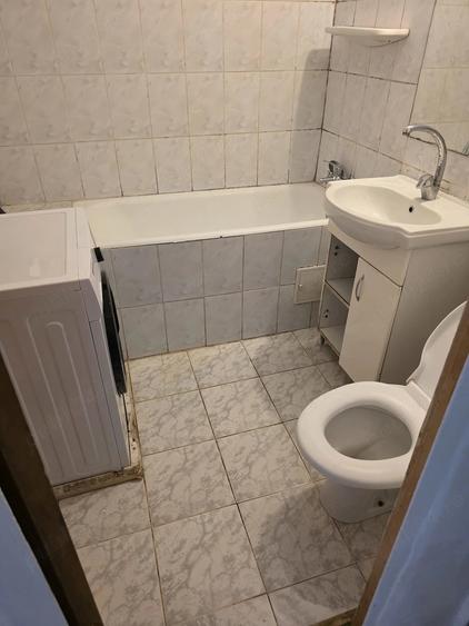 Apartament cu 2 camere decomandat în Ghencea