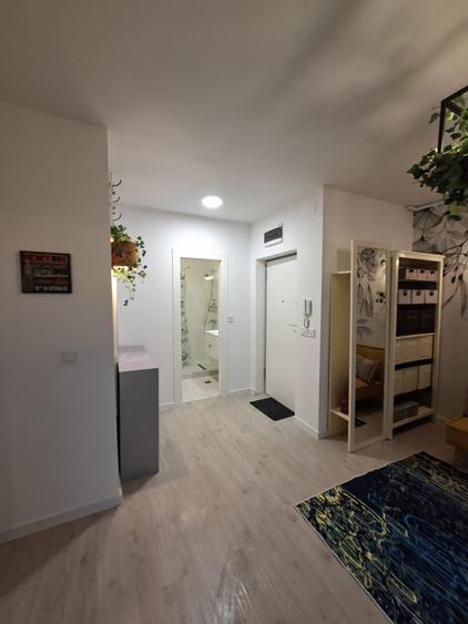Apartament cu 2 camere semidecomandat, mobilat în Pipera
