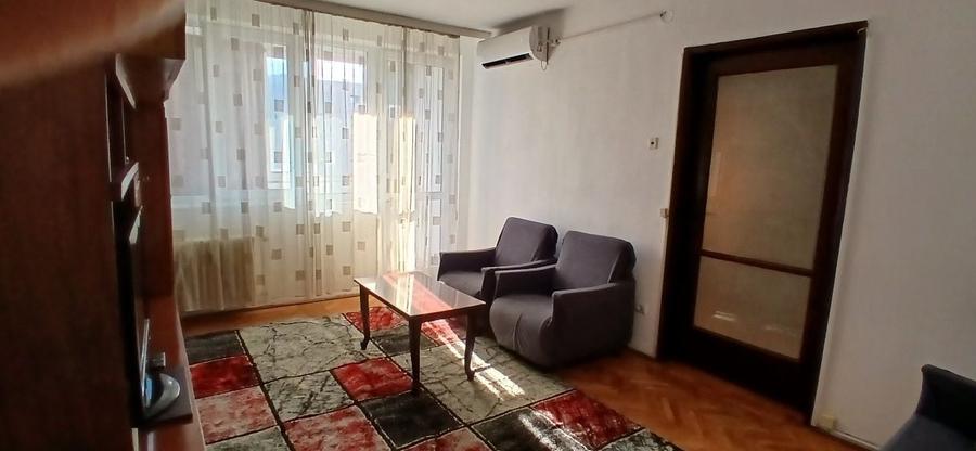 Apartament cu 2 camere semidecomandat în Iancului