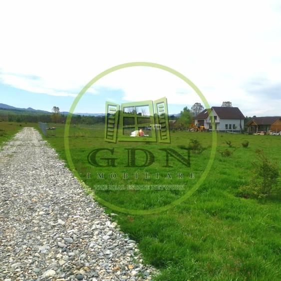 Teren agricol extravilan de 1000 mp, în Avrig