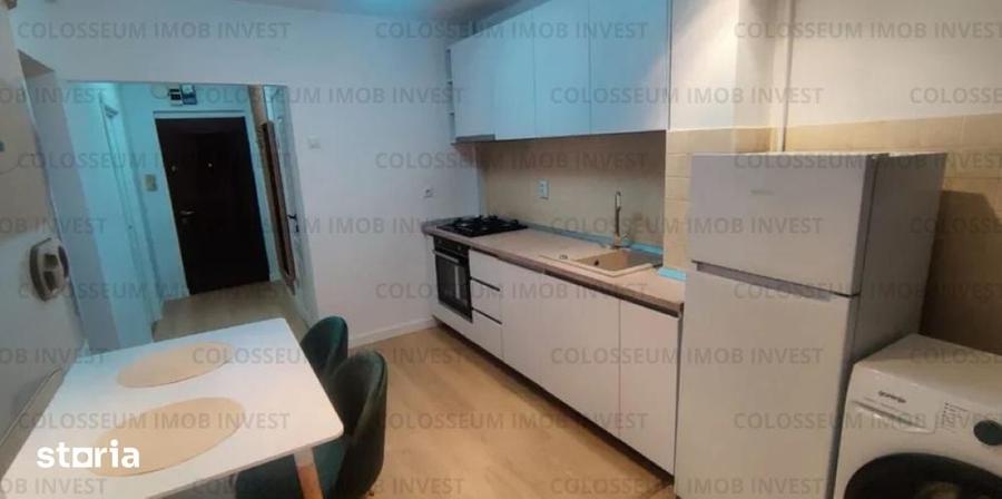 Apartament cu 2 camere decomandat în Florilor