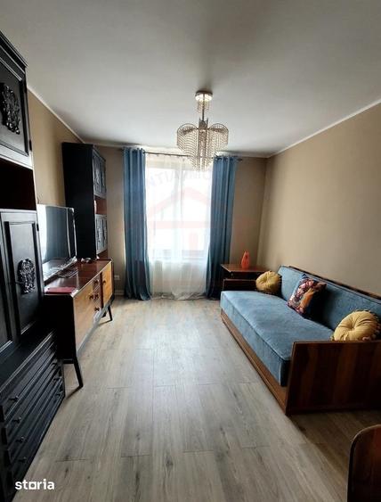 Apartament cu 2 camere decomandat în Port
