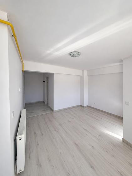 Garsonieră semidecomandată în Vișani