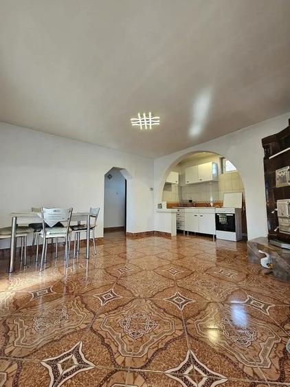 Casă cu 3 camere cu Teren 360 Mp în Ceangăi