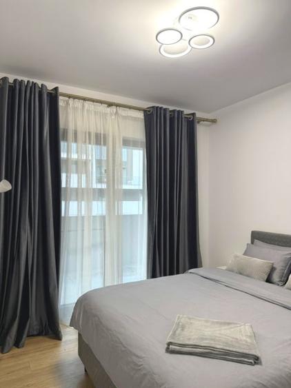 Apartament cu 2 camere semidecomandat, mobilat în Floreasca